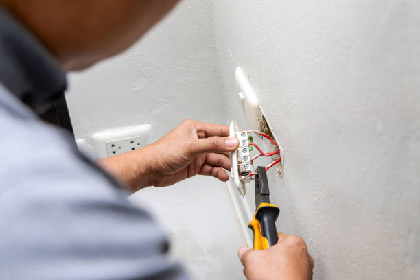 Best 24-Hour Electrician  in Chestnut Ridge, NY